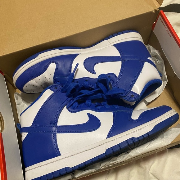 Nike Dunk High - Picture 2 of 5